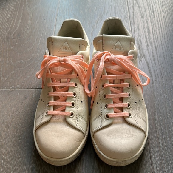 ADIDAS - Picture 2 of 4